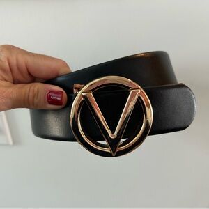 Valentino by Mario Valentino black belt